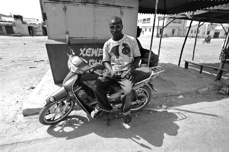 'Namory', Souleymane Ndéné Ndiaye taxi stand, HLM Sara.